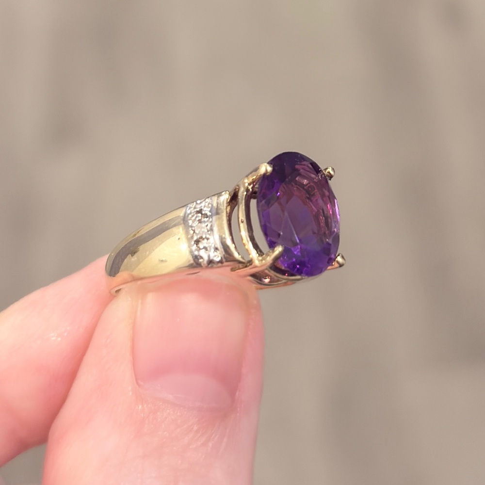 Vintage 10K Amethyst Ring: Diamond Accent Oval Solitaire Open Setting Size 6.75 - Picture 9 of 16